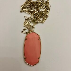 Kendra Scott Coral Pink Elle Pendant Necklace in Gold